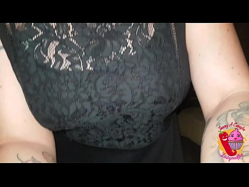 ❤️ Slutty မိထွေးက သူ့ကို blowjob နှင့် စပိန်ကို ပေးသည်။ ️ လှပသော porn ကျွန်ုပ်တို့တွင် my.pornobot.ru%